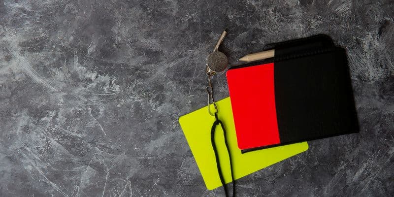 kèo thẻ phạt Iwin Cách đọc và bắt kèo thẻ phạt Iwin chuẩn xác
