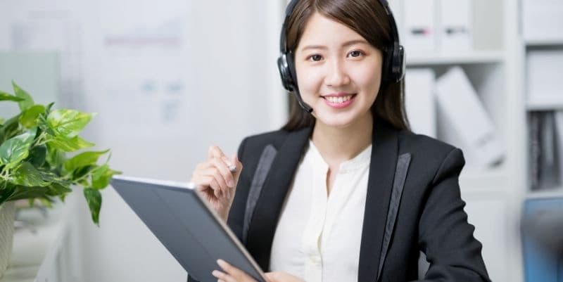 Hướng dẫn chi tiết cách Liên hệ Iwin nhanh nhất